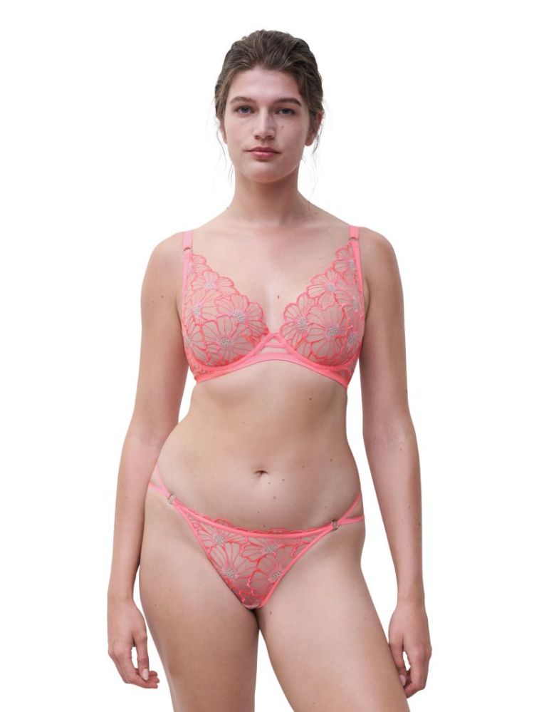 LUSH MIAMI PINK